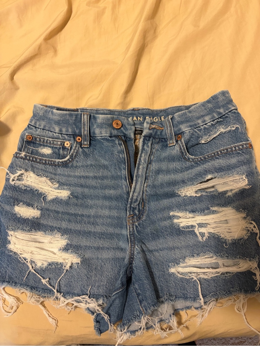 AE Strigid Denim Curvy Highest Waist '90s Boyfriend Short